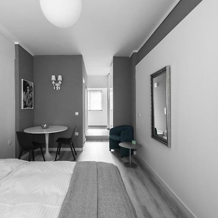 M&F Luxury Suites Est. 2019 / F Suite Thessaloníki Eksteriør billede