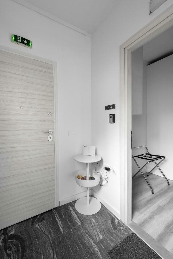 M&F Luxury Suites Est. 2019 / F Suite Thessaloníki Eksteriør billede