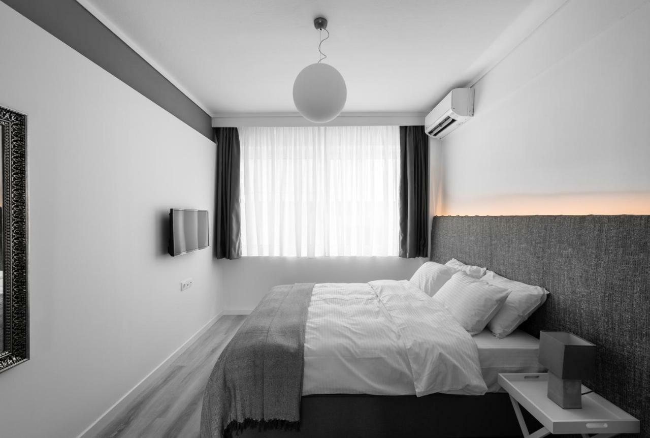 M&F Luxury Suites Est. 2019 / F Suite Thessaloníki Eksteriør billede