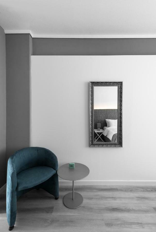 M&F Luxury Suites Est. 2019 / F Suite Thessaloníki Eksteriør billede